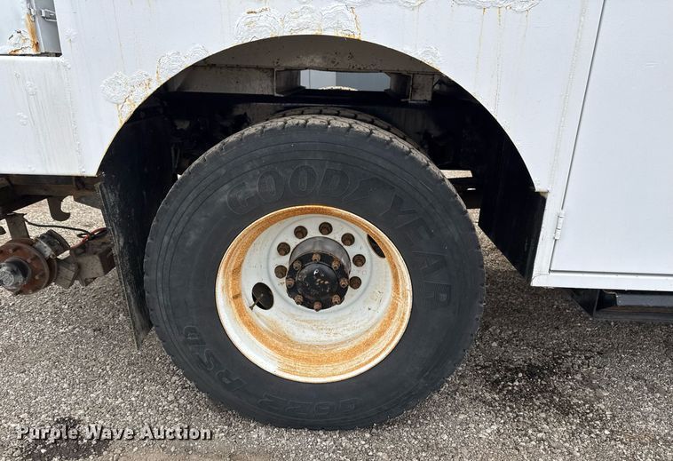 image for item EG2443 2010 Freightliner Business Class M2 Ext. Cab utility / service truck