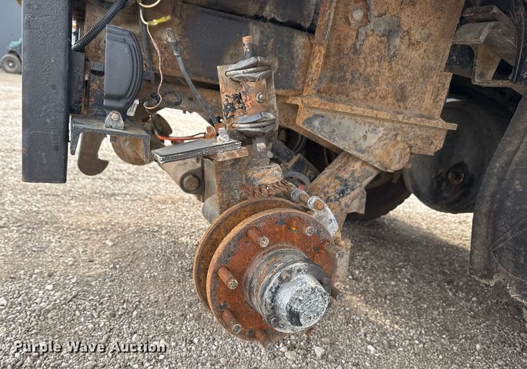 image for item EG2443 2010 Freightliner Business Class M2 Ext. Cab utility / service truck