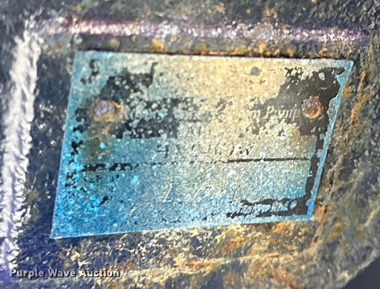 image for item EG2514 2012 International 7600 vacuum truck