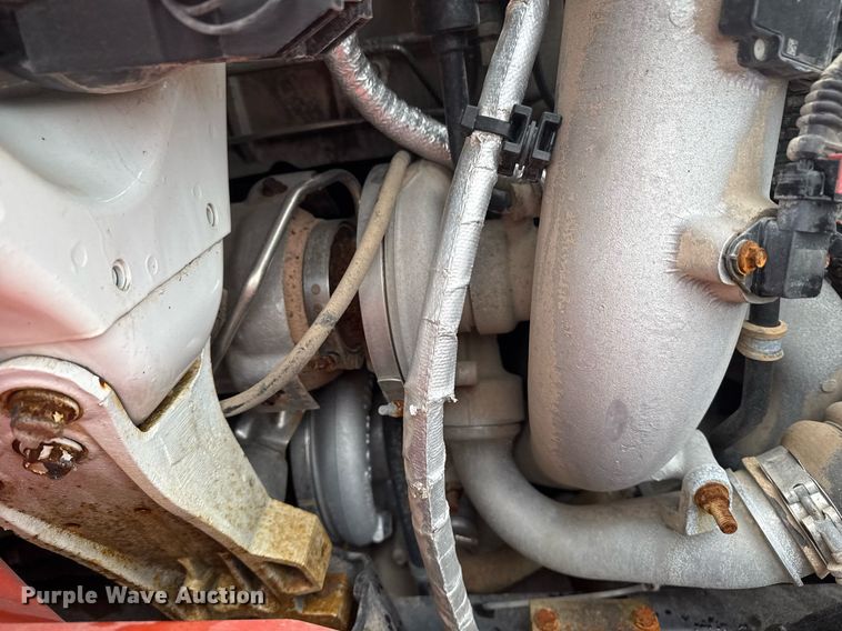 image for item EG2514 2012 International 7600 vacuum truck