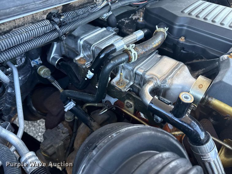 image for item EG2551 2008 Dodge Ram 5500HD bucket truck