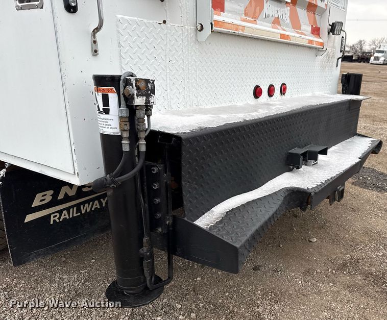 image for item EG2559 2007 Sterling Acterra utility / service truck