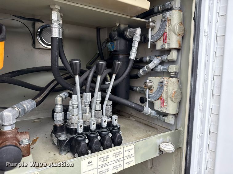 image for item EG2559 2007 Sterling Acterra utility / service truck