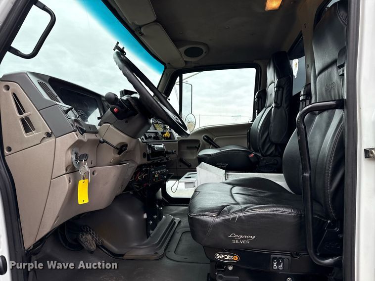 image for item EG2559 2007 Sterling Acterra utility / service truck