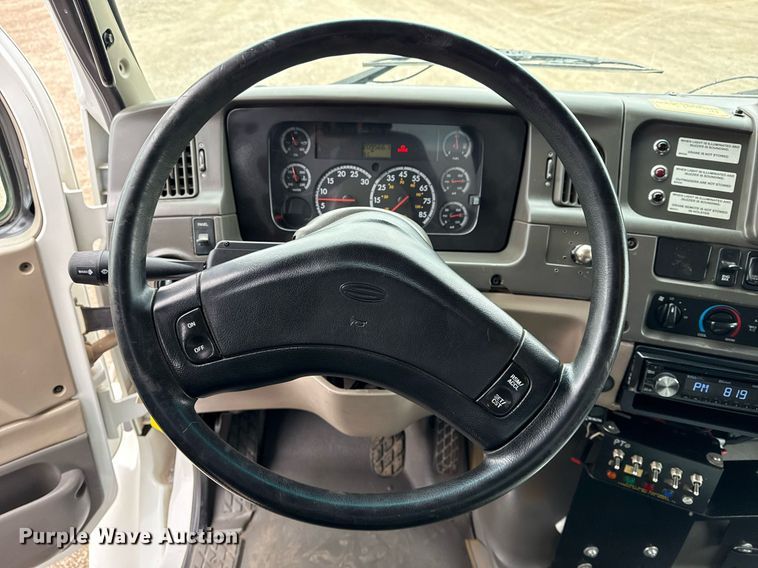 image for item EG2559 2007 Sterling Acterra utility / service truck