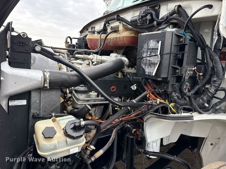 image for item EG2559 2007 Sterling Acterra utility / service truck