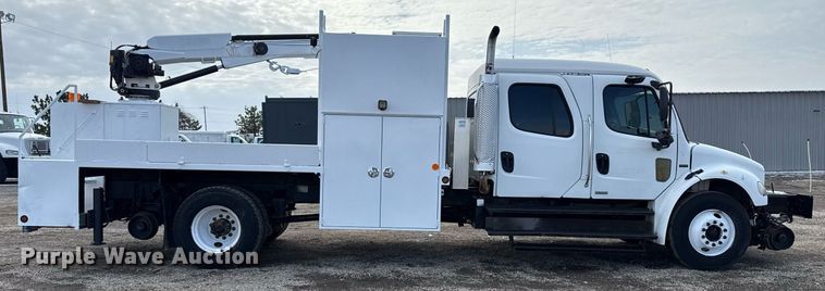 image for item EG2561 2006 Freightliner Business Class M2 Crew Cab utility / service truck