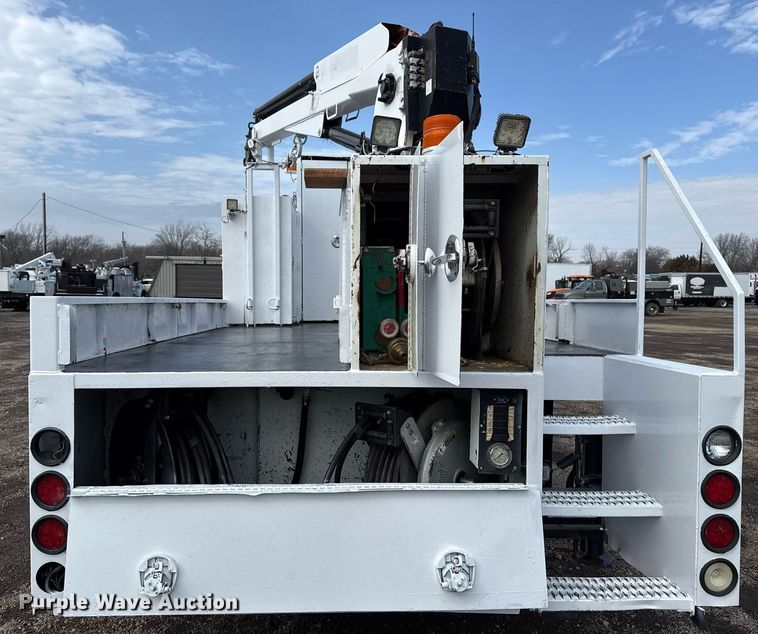 image for item EG2561 2006 Freightliner Business Class M2 Crew Cab utility / service truck