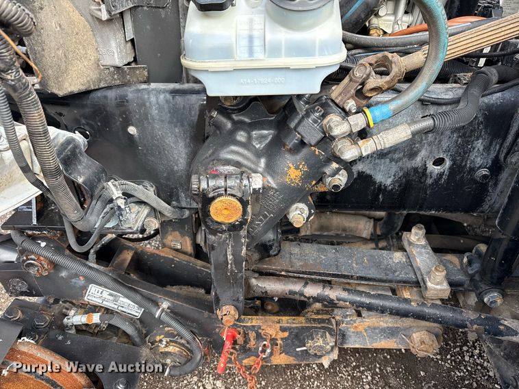 image for item EG2561 2006 Freightliner Business Class M2 Crew Cab utility / service truck