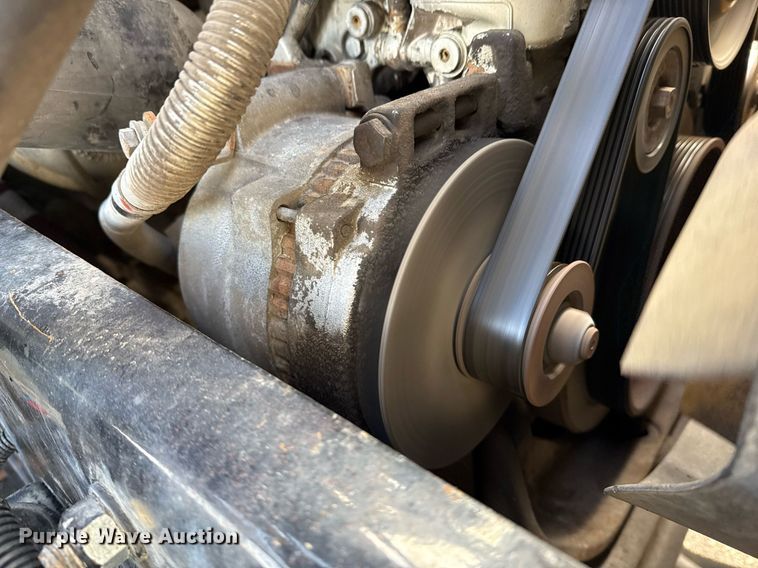 image for item EG2561 2006 Freightliner Business Class M2 Crew Cab utility / service truck