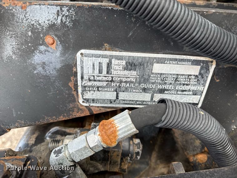 image for item EG2561 2006 Freightliner Business Class M2 Crew Cab utility / service truck