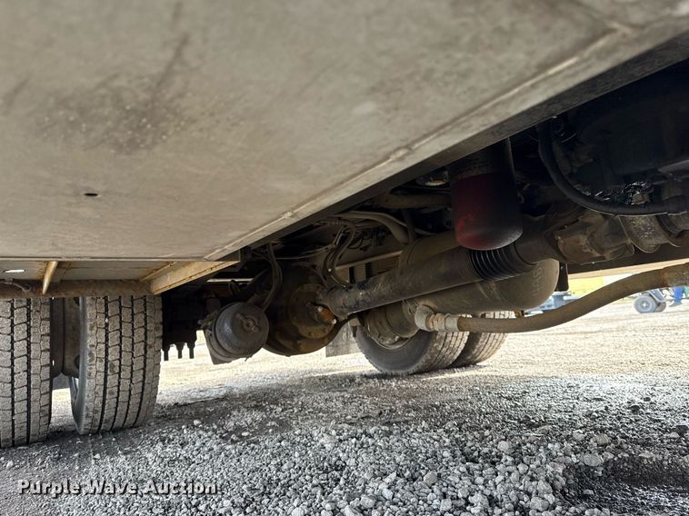 image for item EG2563 2011 Ford F650 Super Duty SuperCab utility / service truck