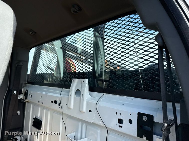 image for item EG2563 2011 Ford F650 Super Duty SuperCab utility / service truck