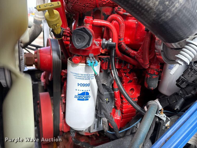 image for item EG2563 2011 Ford F650 Super Duty SuperCab utility / service truck