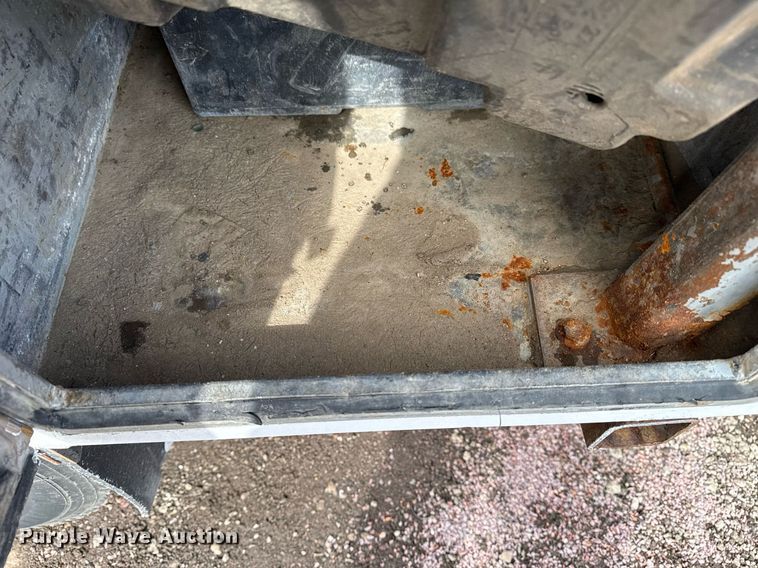 image for item EG2564 2019 Dodge Ram 5500HD Crew Cab utility / service truck