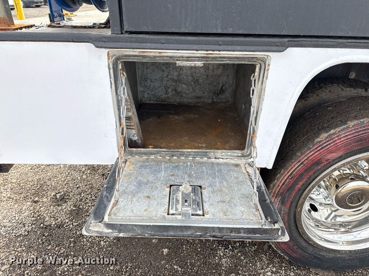 image for item EG2564 2019 Dodge Ram 5500HD Crew Cab utility / service truck