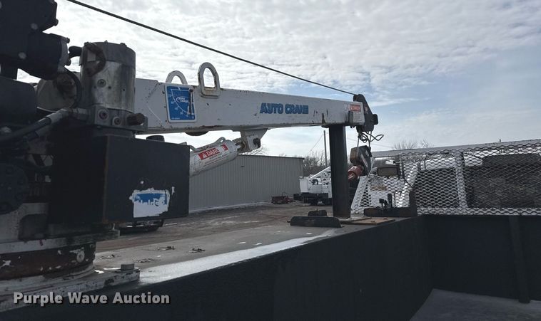 image for item EG2564 2019 Dodge Ram 5500HD Crew Cab utility / service truck