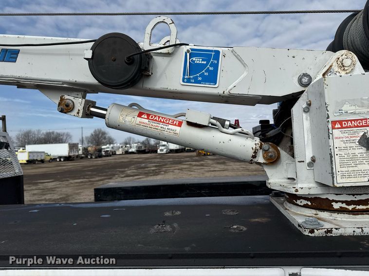 image for item EG2564 2019 Dodge Ram 5500HD Crew Cab utility / service truck