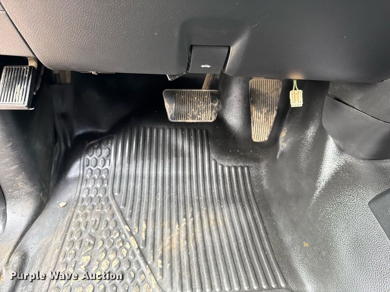 image for item EG2564 2019 Dodge Ram 5500HD Crew Cab utility / service truck