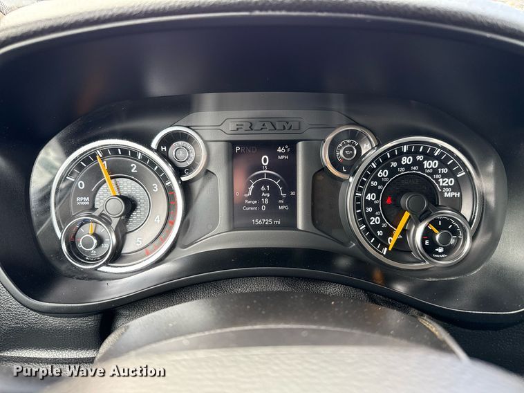 image for item EG2564 2019 Dodge Ram 5500HD Crew Cab utility / service truck