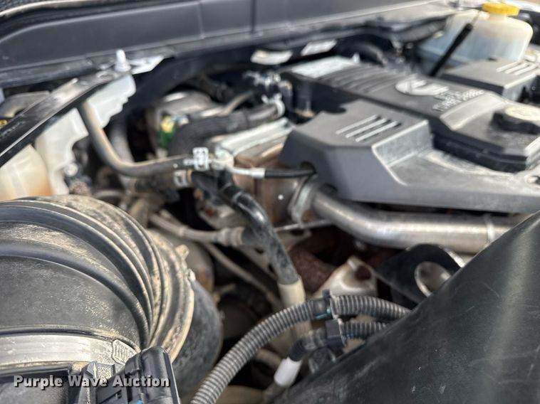 image for item EG2564 2019 Dodge Ram 5500HD Crew Cab utility / service truck