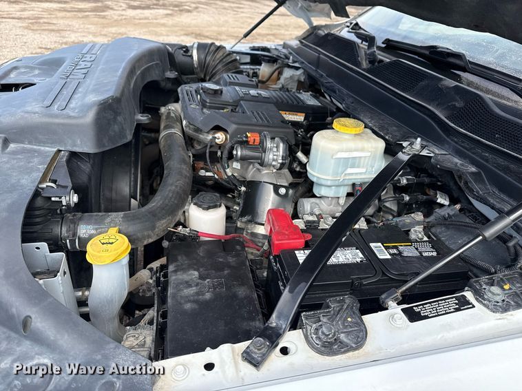 image for item EG2564 2019 Dodge Ram 5500HD Crew Cab utility / service truck