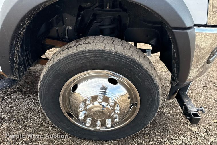 image for item EG2564 2019 Dodge Ram 5500HD Crew Cab utility / service truck