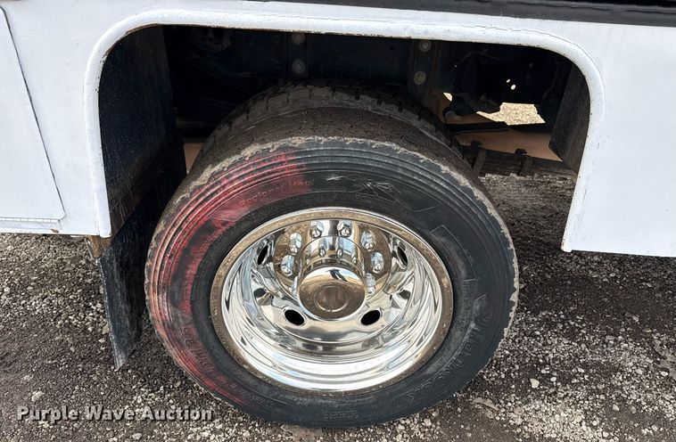 image for item EG2564 2019 Dodge Ram 5500HD Crew Cab utility / service truck