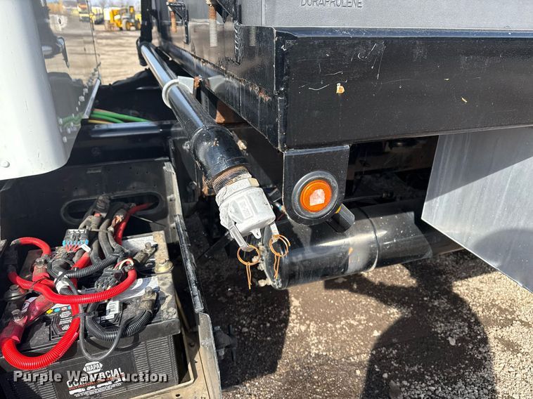image for item EG2565 2017 Kenworth T370 sewer jetter truck