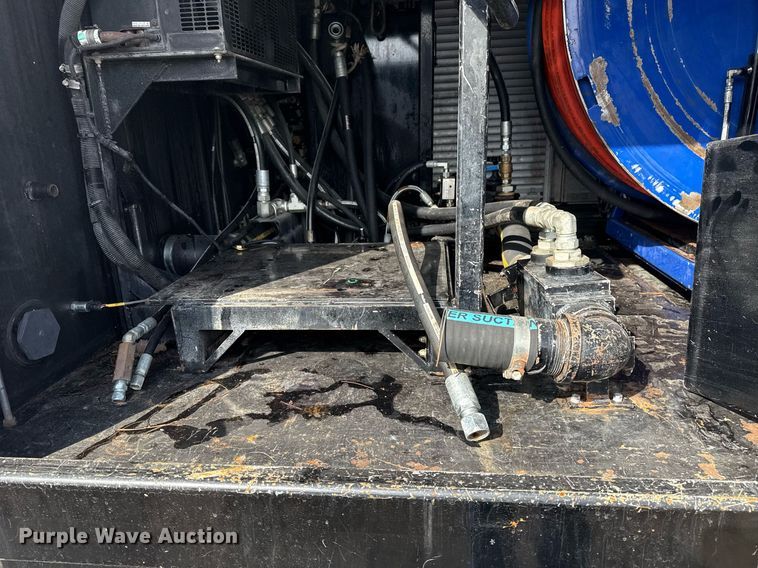 image for item EG2565 2017 Kenworth T370 sewer jetter truck