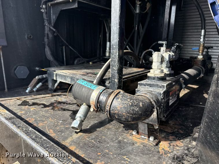 image for item EG2565 2017 Kenworth T370 sewer jetter truck