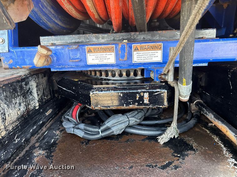 image for item EG2565 2017 Kenworth T370 sewer jetter truck