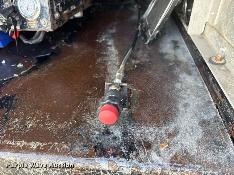 image for item EG2565 2017 Kenworth T370 sewer jetter truck