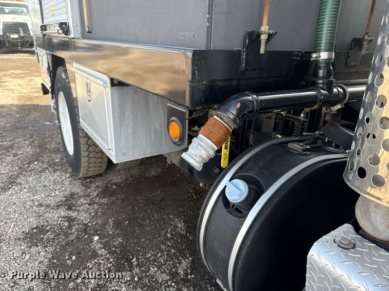 image for item EG2565 2017 Kenworth T370 sewer jetter truck