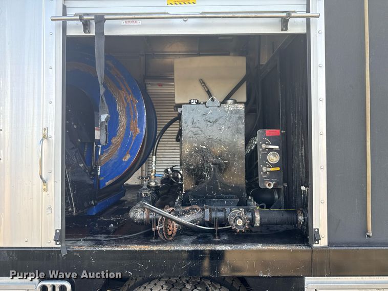 image for item EG2565 2017 Kenworth T370 sewer jetter truck