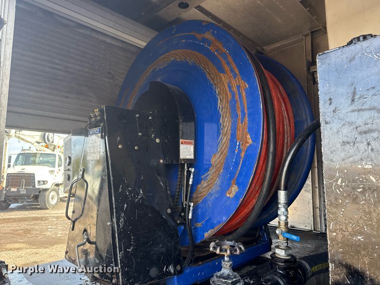 image for item EG2565 2017 Kenworth T370 sewer jetter truck