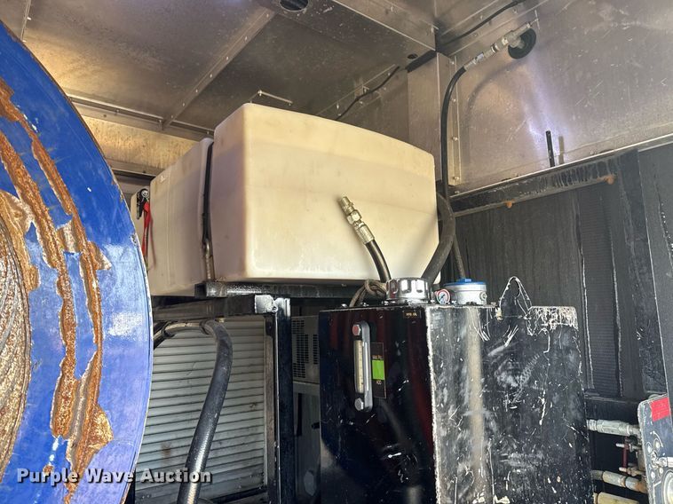 image for item EG2565 2017 Kenworth T370 sewer jetter truck