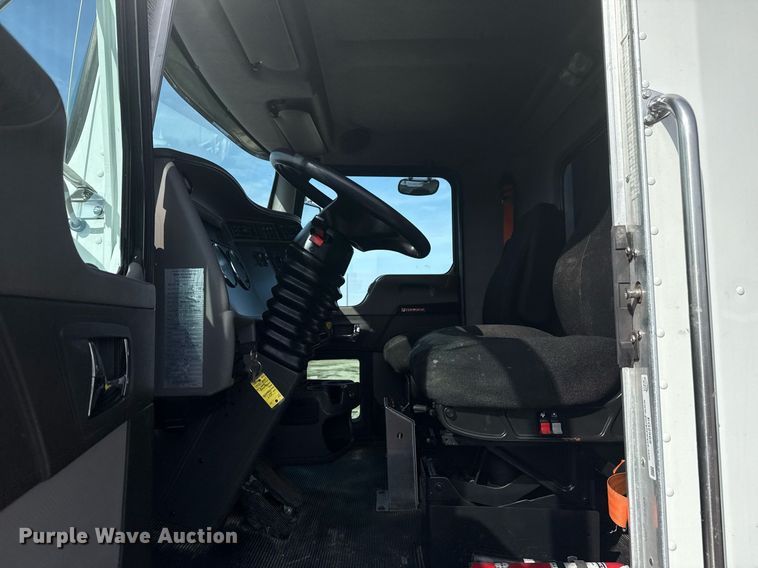 image for item EG2565 2017 Kenworth T370 sewer jetter truck