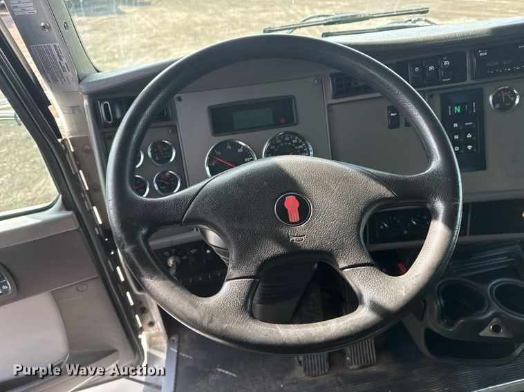 image for item EG2565 2017 Kenworth T370 sewer jetter truck