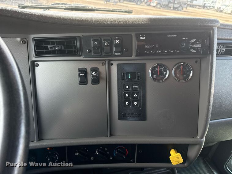 image for item EG2565 2017 Kenworth T370 sewer jetter truck