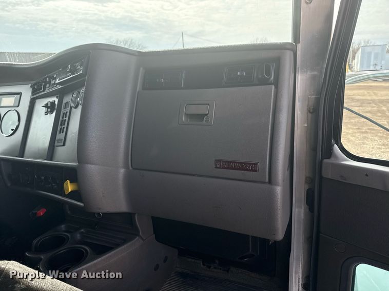 image for item EG2565 2017 Kenworth T370 sewer jetter truck