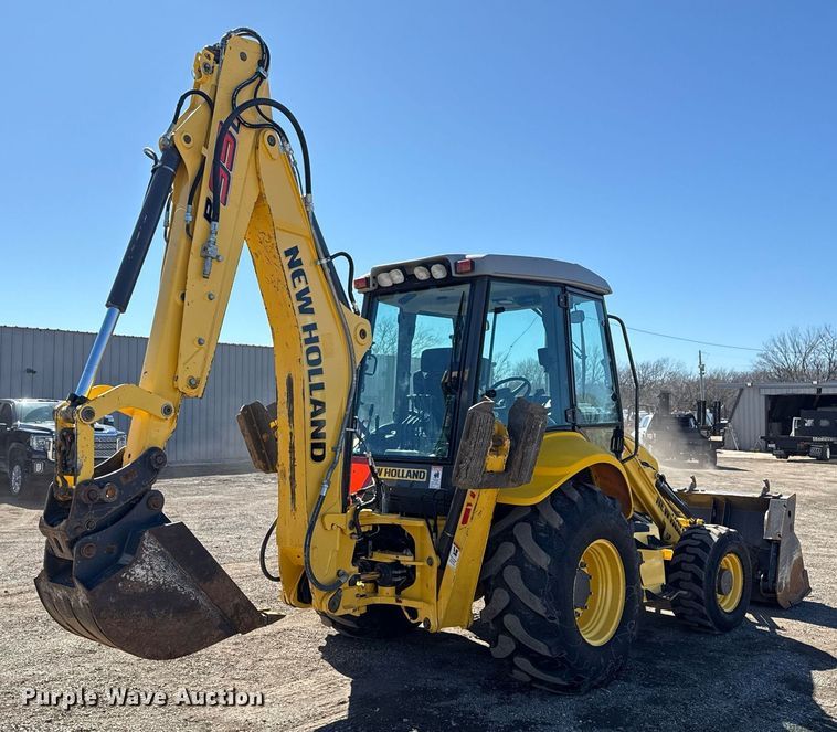 image for item EG2578 2014 New Holland B95C backhoe