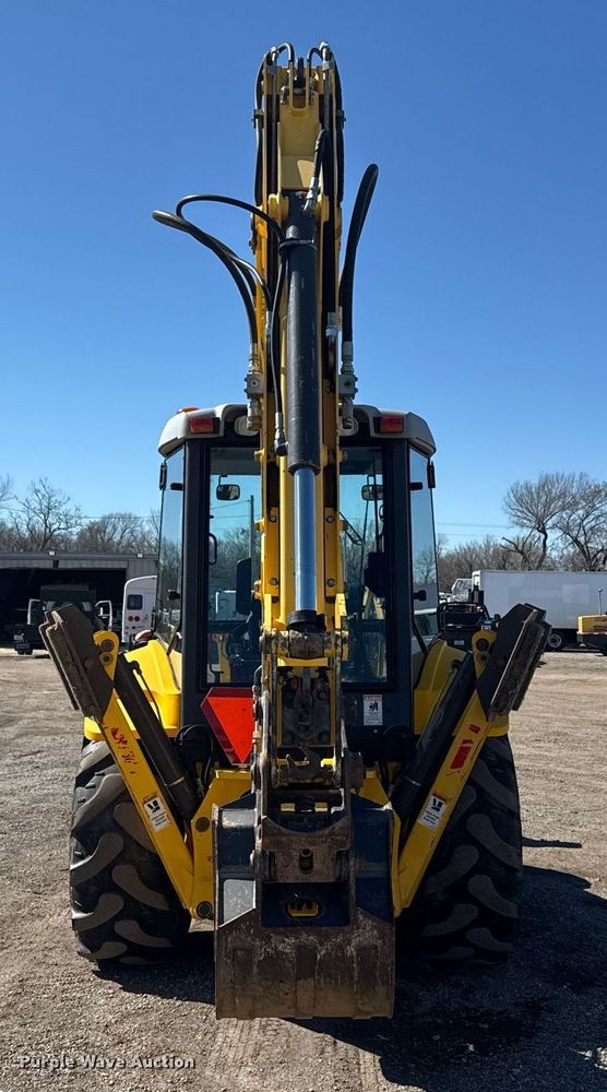 image for item EG2578 2014 New Holland B95C backhoe