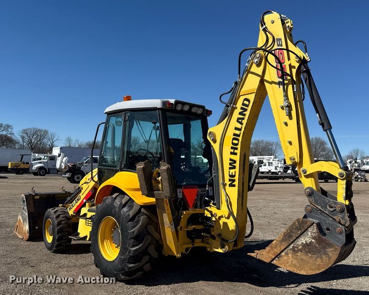 image for item EG2578 2014 New Holland B95C backhoe