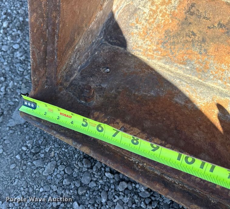 image for item EG2578 2014 New Holland B95C backhoe