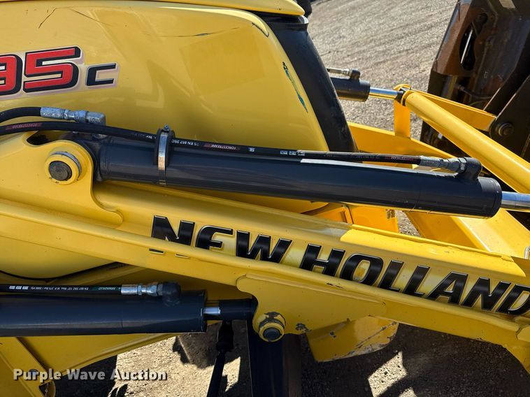 image for item EG2578 2014 New Holland B95C backhoe