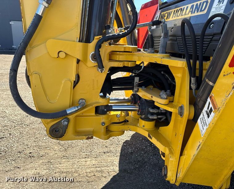 image for item EG2578 2014 New Holland B95C backhoe