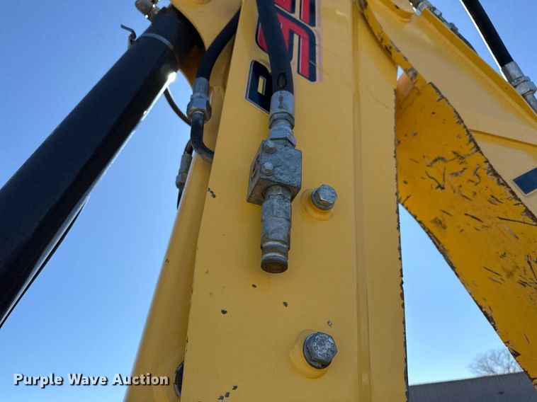 image for item EG2578 2014 New Holland B95C backhoe