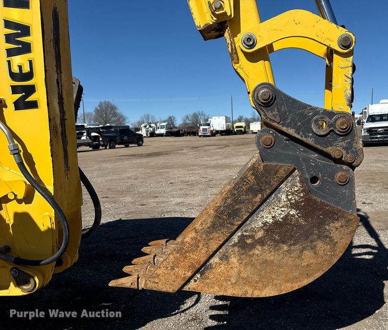 image for item EG2578 2014 New Holland B95C backhoe