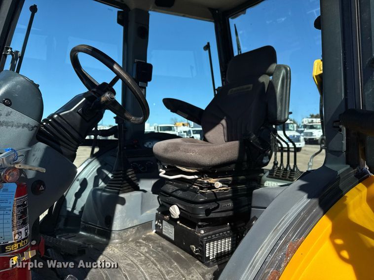 image for item EG2578 2014 New Holland B95C backhoe